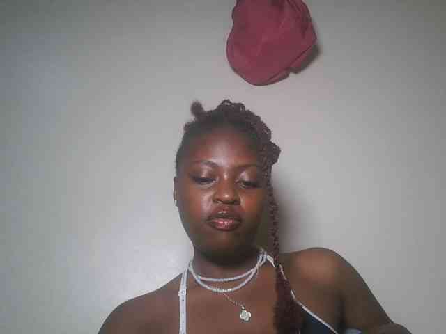 DaisyafterDark_ webcam