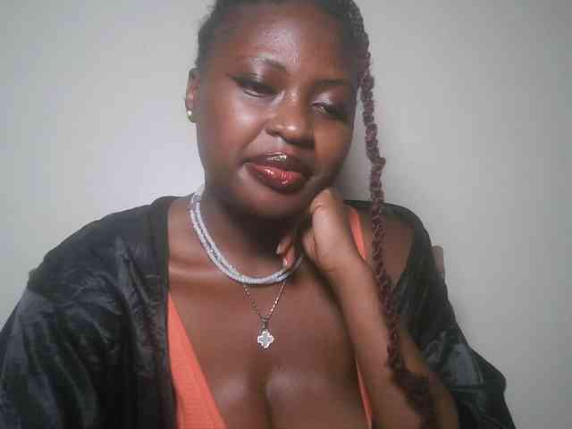 DaisyafterDark_ webcam