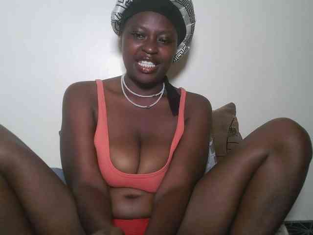 DaisyafterDark_ webcam