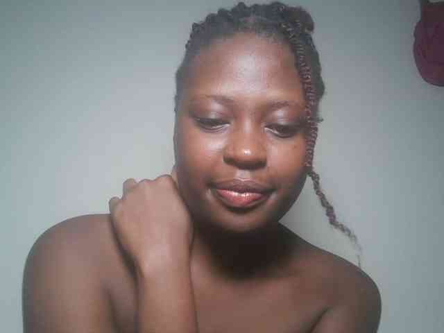 DaisyafterDark_ webcam