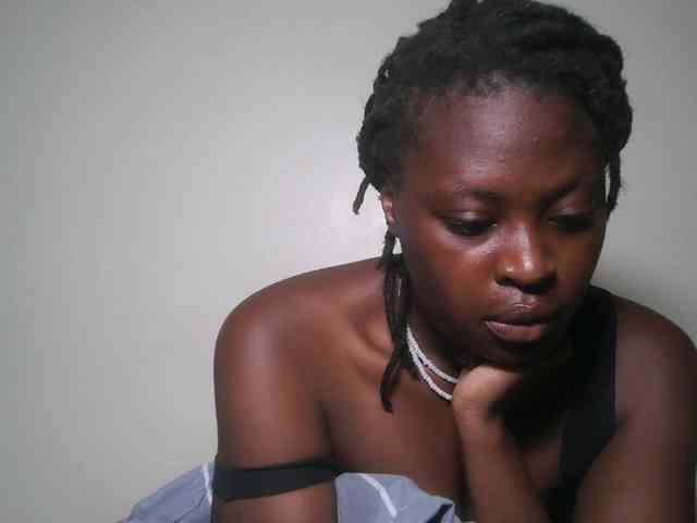 DaisyafterDark_ webcam
