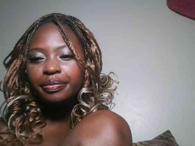 DaisyafterDark_ webcam