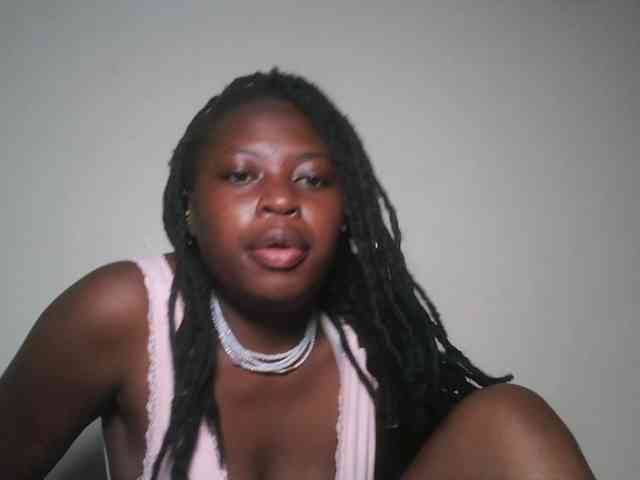 DaisyafterDark_ webcam