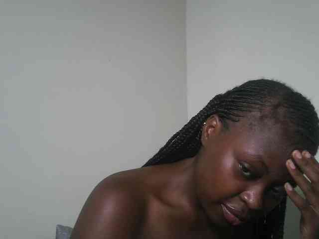 DaisyafterDark_ webcam