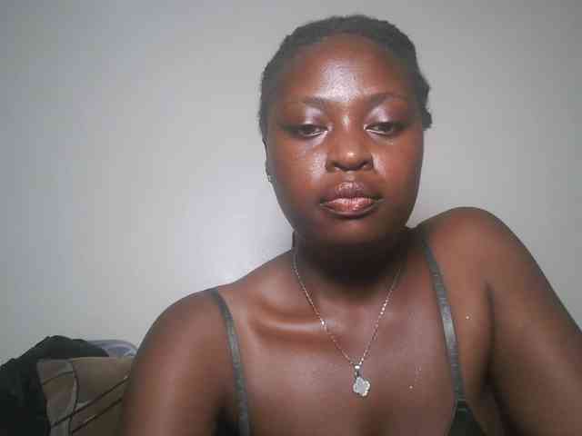 DaisyafterDark_ webcam