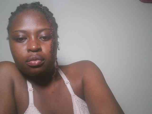 DaisyafterDark_ webcam