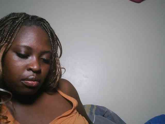 DaisyafterDark_ webcam
