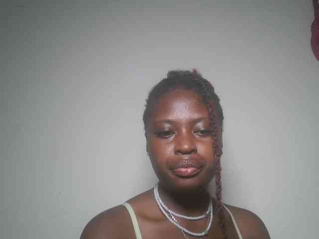 DaisyafterDark_ webcam