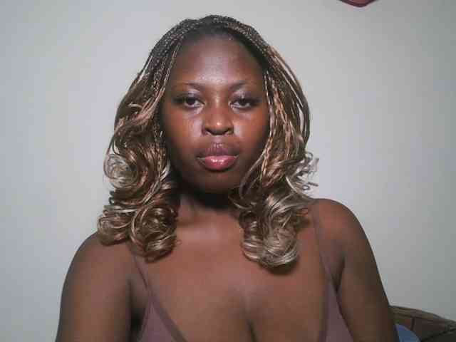 DaisyafterDark_ webcam