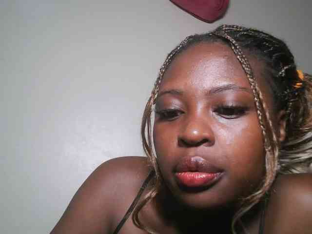 DaisyafterDark_ webcam