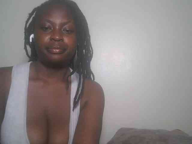 DaisyafterDark_ webcam