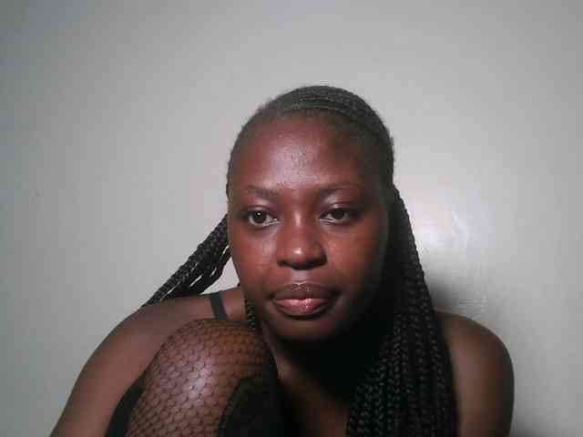 DaisyafterDark_ webcam