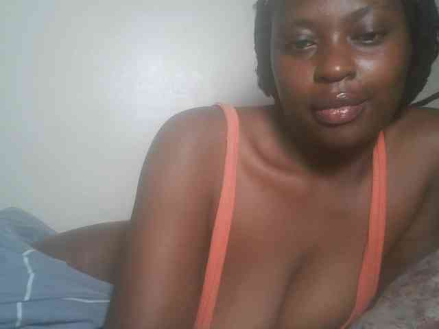 DaisyafterDark_ webcam
