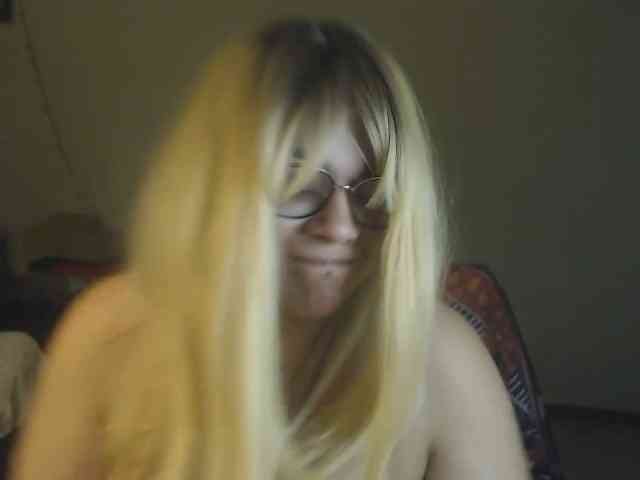 NatHoneyX webcam