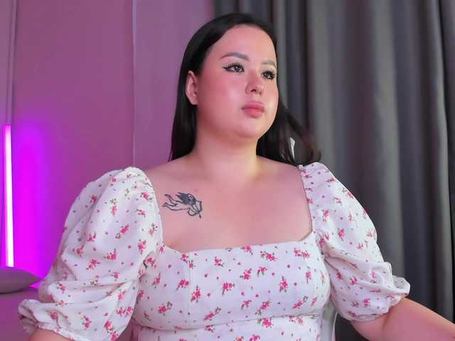 KamillaMurR live cam on BongaCams