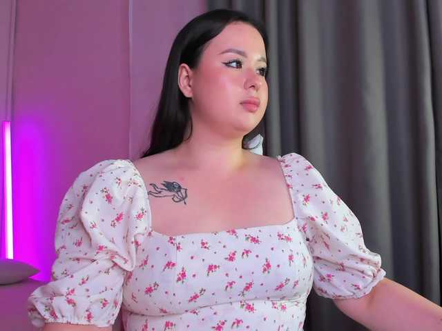 KamillaMurR live cam on BongaCams