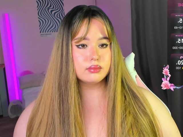 KamillaMurR live webcam show