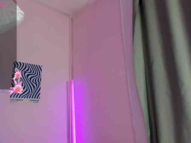 KamillaMurR webcam