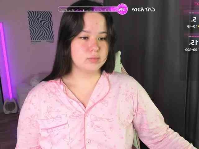 Kamillamurr's cam show statistics and live stream