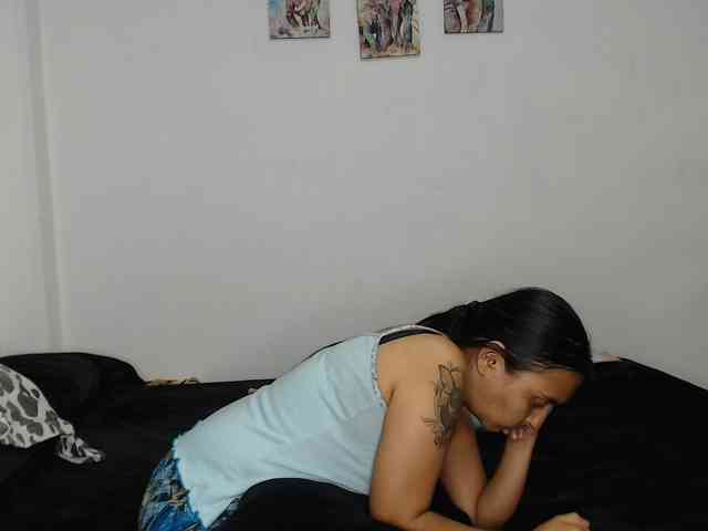 Kammy-camila Live Webcam on BongaCams