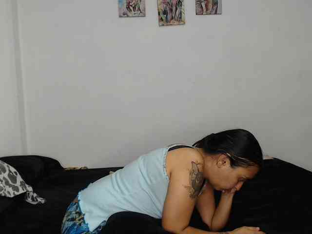Kammy-camila webcam