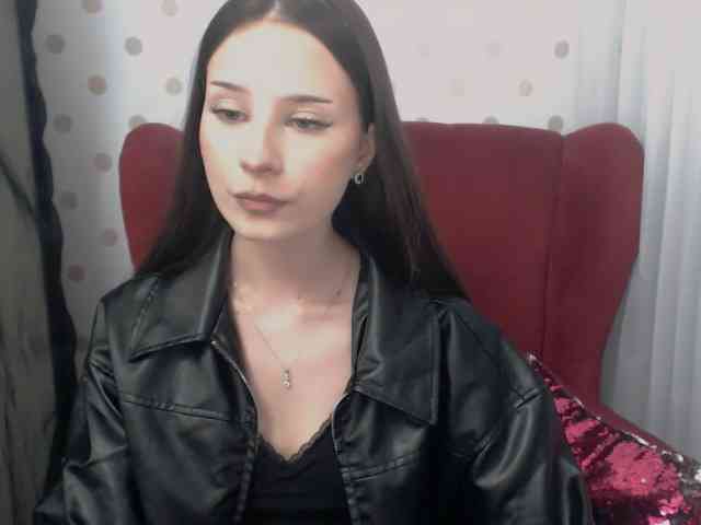 EmilyHoney webcam