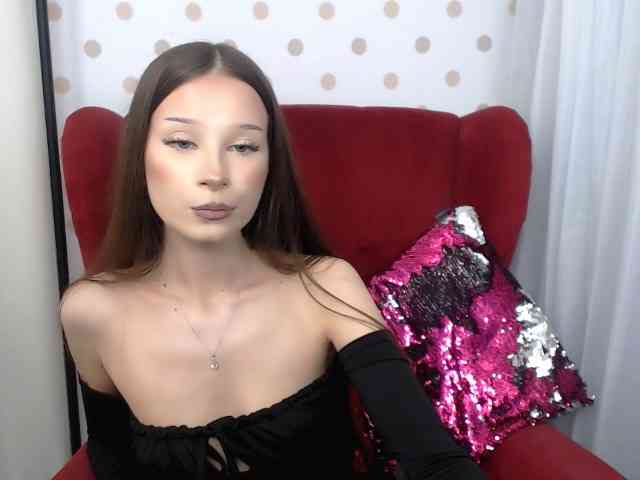 EmilyHoney webcam
