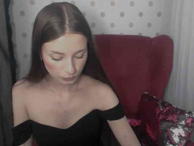 EmilyHoney webcam