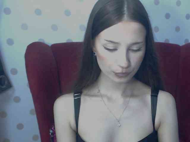 EmilyHoney webcam