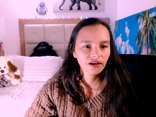 Valentina-Hearts live cam on BongaCams
