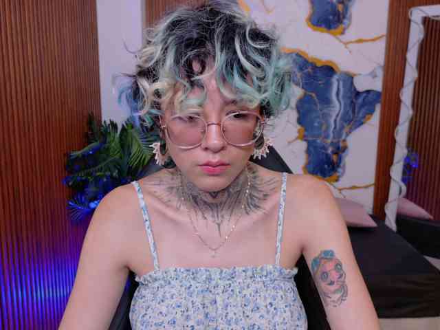 Lyra-tay webcam