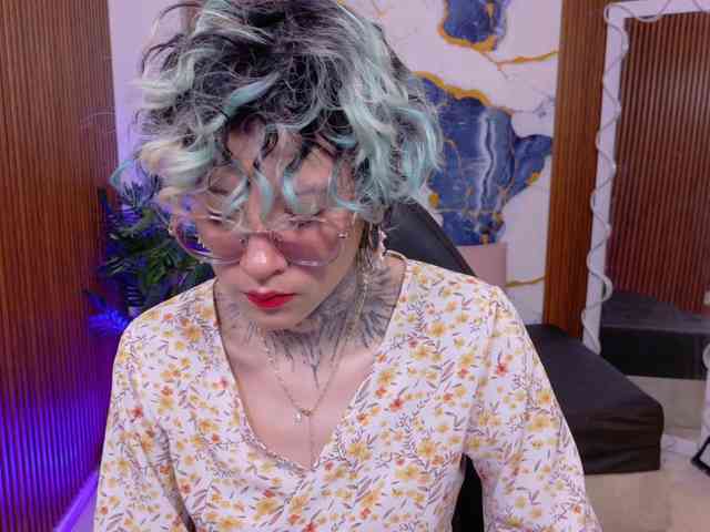 Lyra-tay webcam