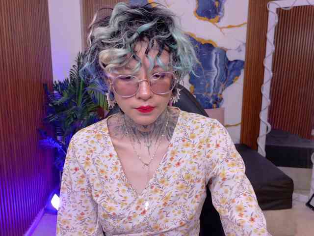 Lyra-tay webcam