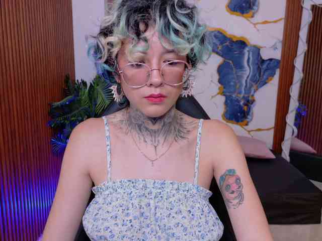 Lyra-tay webcam
