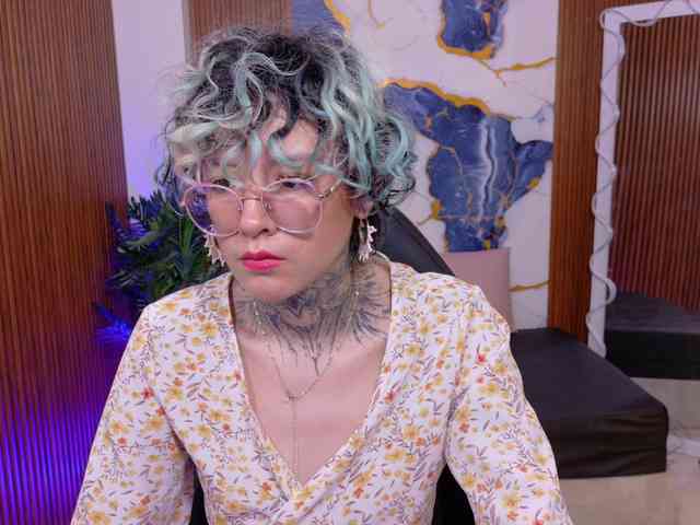 Lyra-tay Lyra-tay