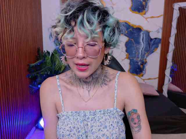 Lyra-tay webcam