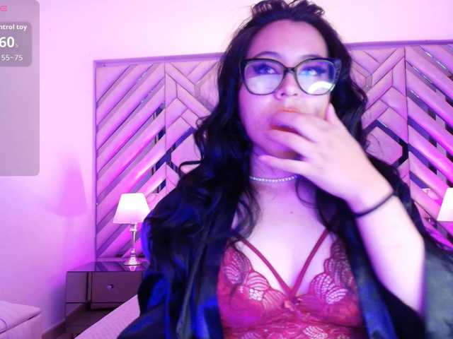 RosseMoon live cam on BongaCams