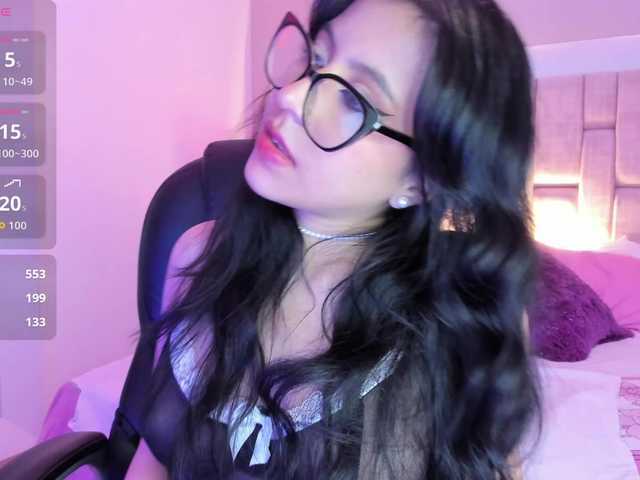 RosseMoon live cam preview