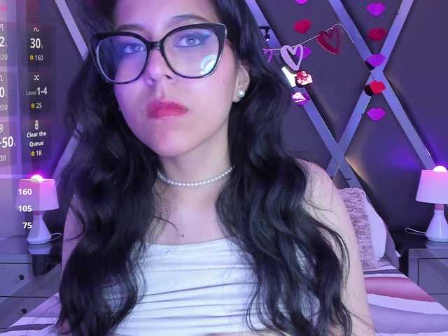 RosseMoon live cam on BongaCams