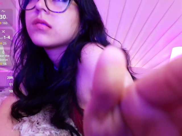 RosseMoon live cam on BongaCams