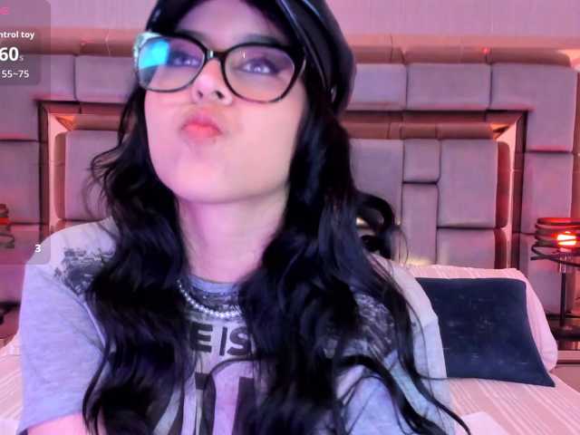 RosseMoon live cam on BongaCams