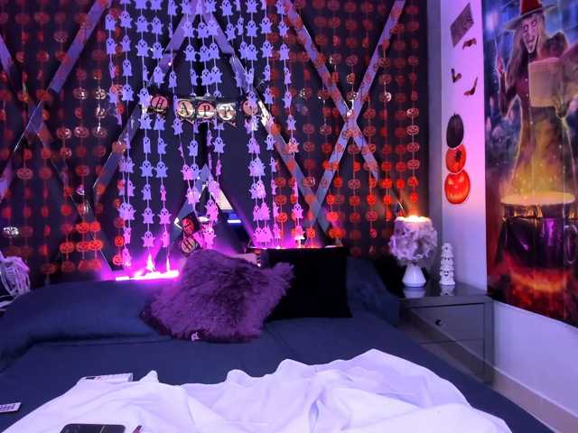 RosseMoon live cam on BongaCams