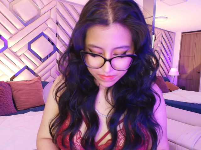 RosseMoon live cam on BongaCams