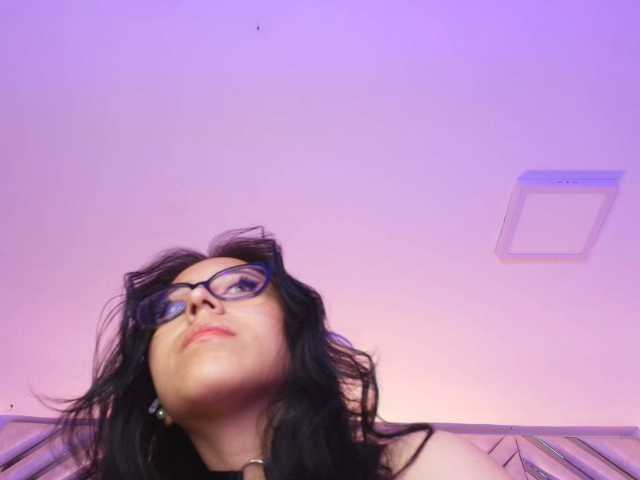RosseMoon live cam on BongaCams