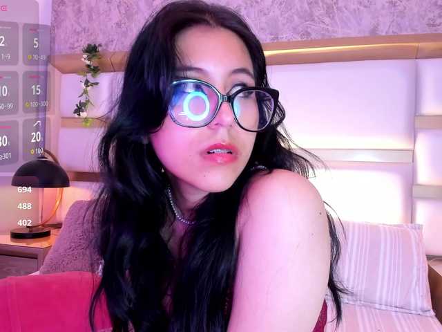 RosseMoon live cam on BongaCams