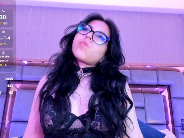 RosseMoon live cam on BongaCams
