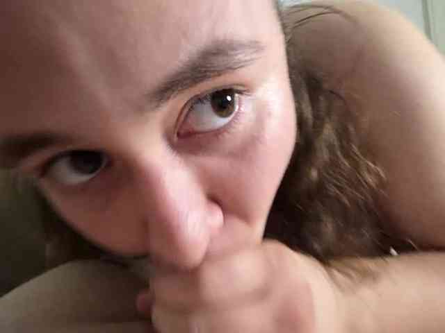 qeenholly Sex Cam Show