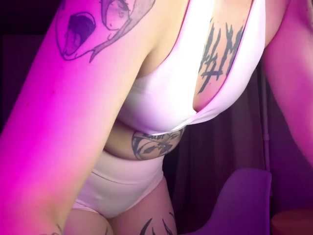 amber live cam on BongaCams