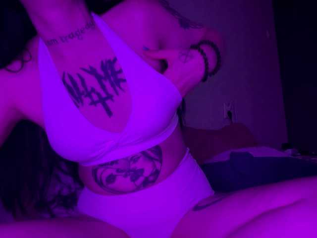 amber live cam on BongaCams
