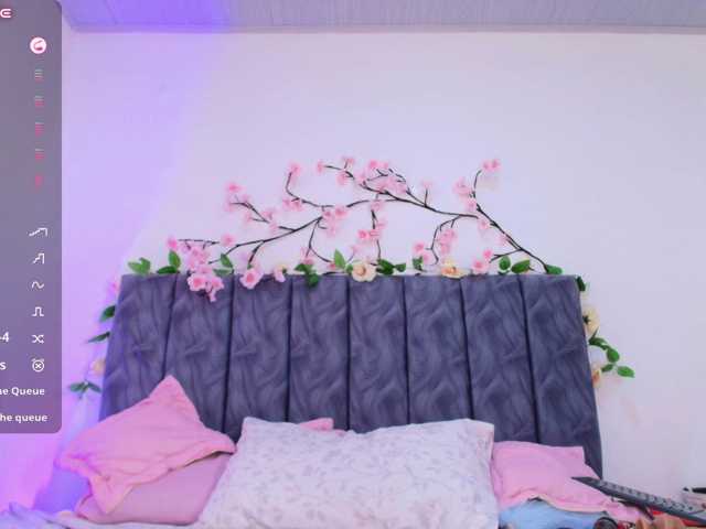 Sophieevelvet live cam on BongaCams